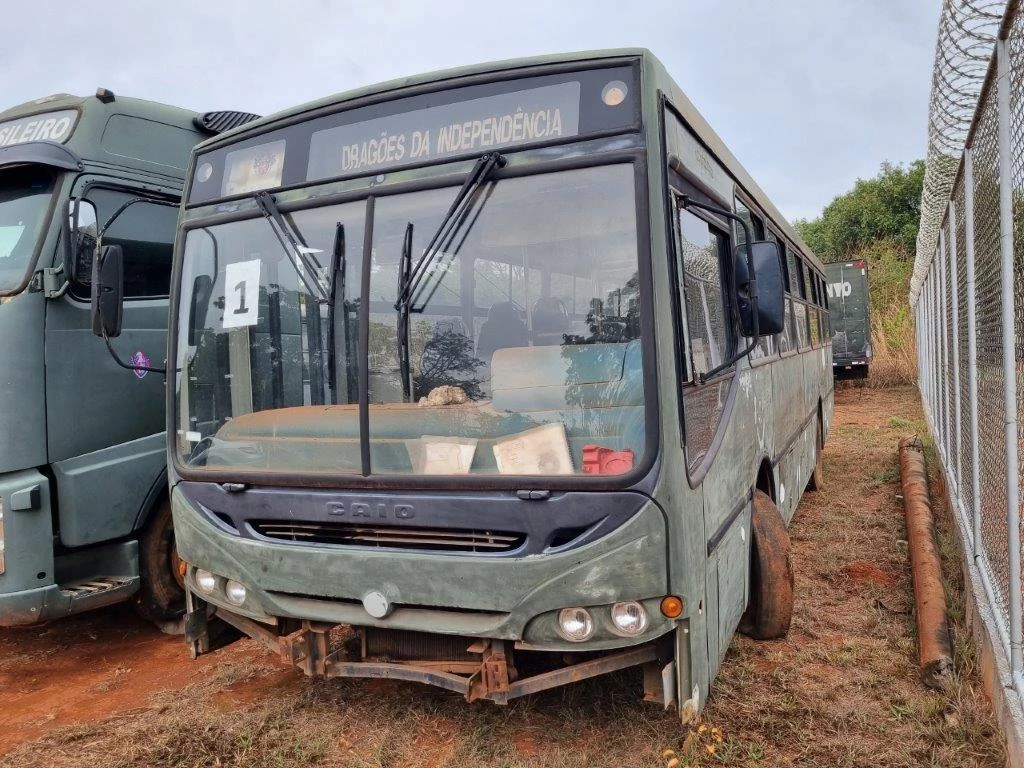 onibus-leilão-exercito