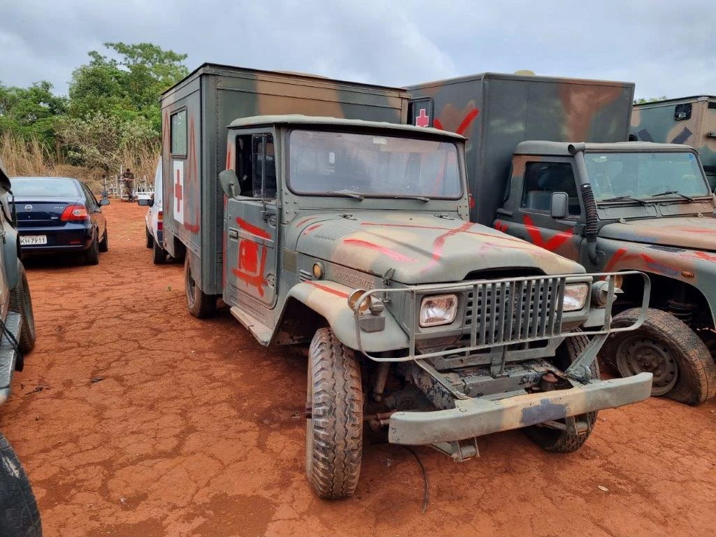 toyota-bandeirate-leilão-exercito