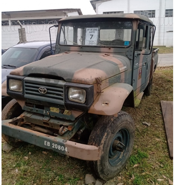 toyota-bandeirate-leilão-exercito