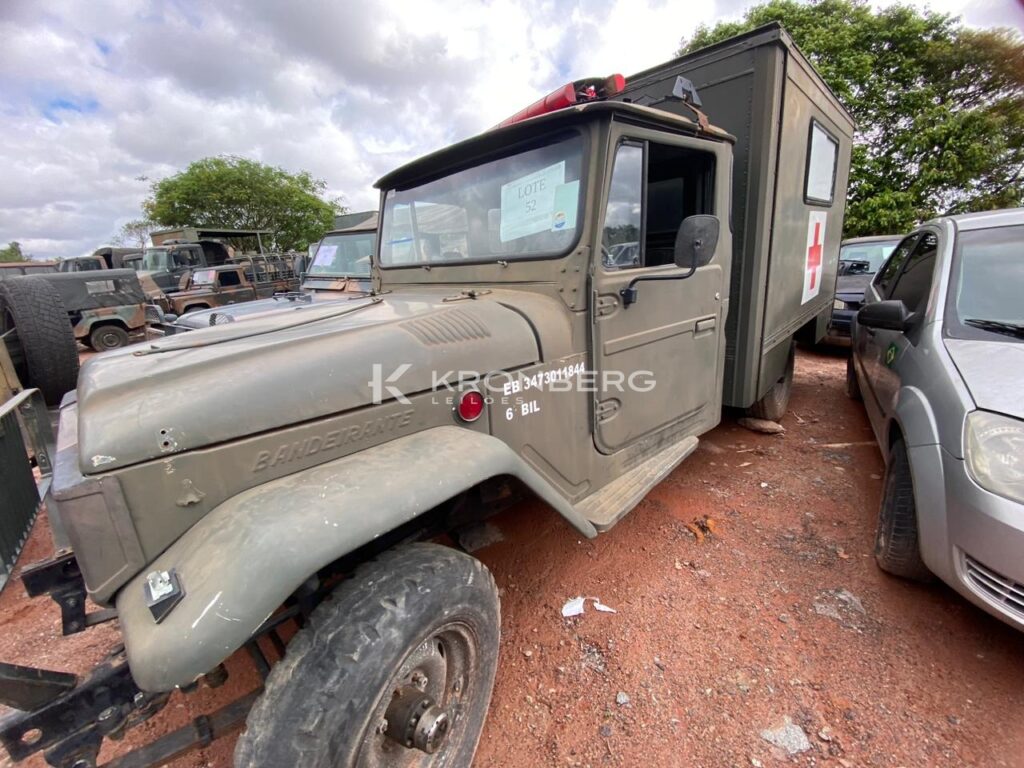 toyota-bandeirate-leilão-exercito