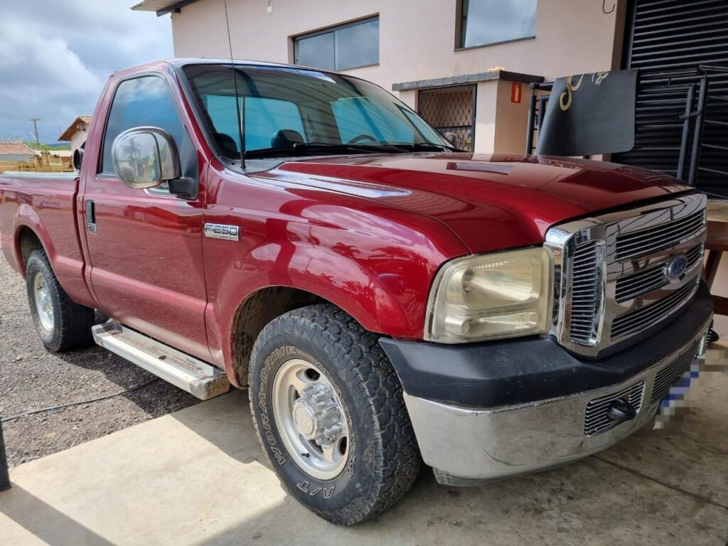 Caminhonete-Ford-F-250-XLT-Leilao-de-veiculos-Leilao-Descomplicado