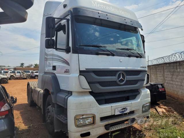 MERCEDES-BENZ-AXOR-leilão-caminhão