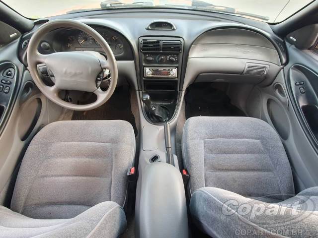 MUSTANG V6 interior - Leilão de veiculios - Leilão Descomplicado