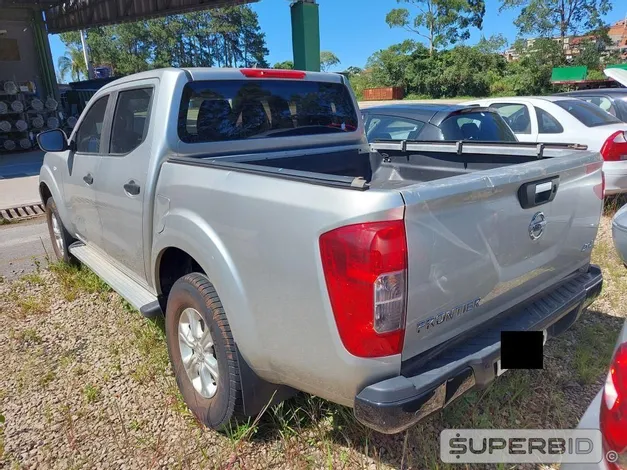 NISSAN-FRONTIER-Leilão-CAMINHONETE 