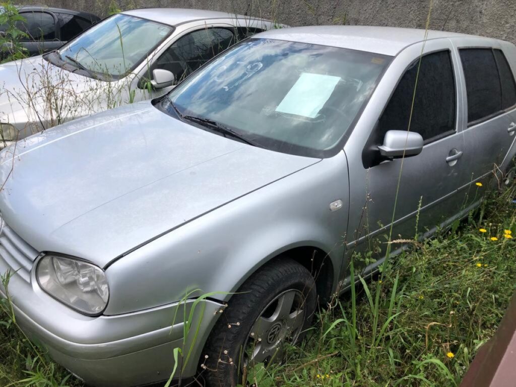 volkswagen-golf-leilao-ministerio-justiça