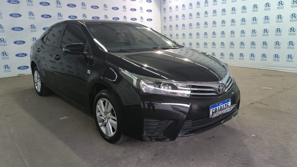 toyota-corolla-altis-leilao-veiculos-retomados-finaciamento