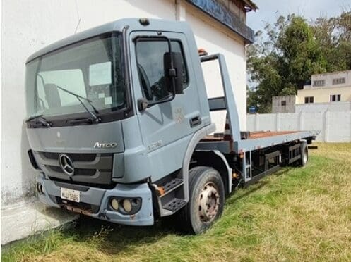 Caminhao-mecerdes-benz-artengo-leilao-forças-armadas-brasil