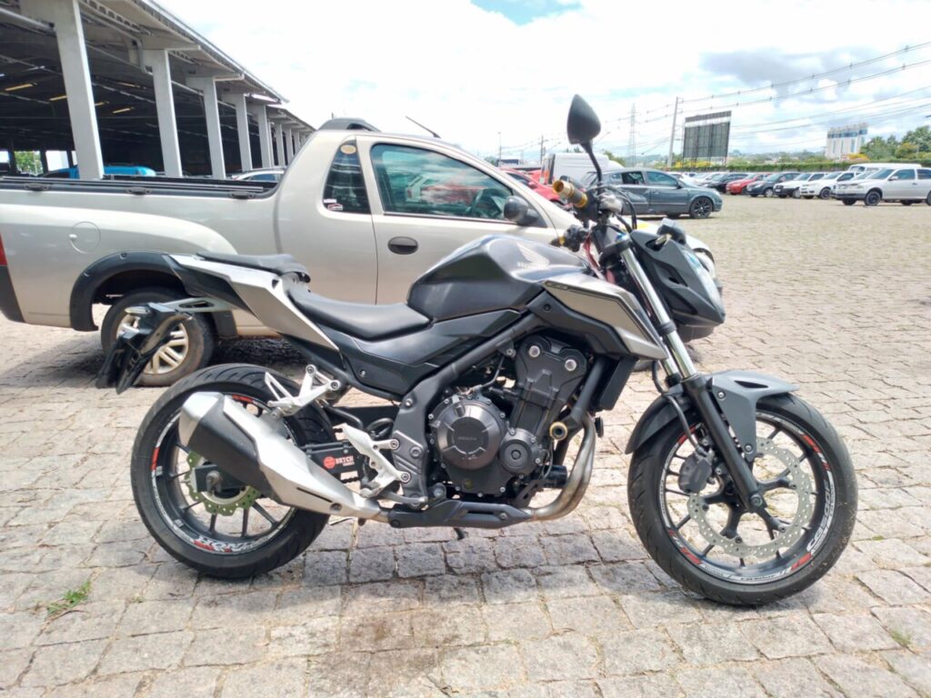 cb500-leilao-veiculos-retomados