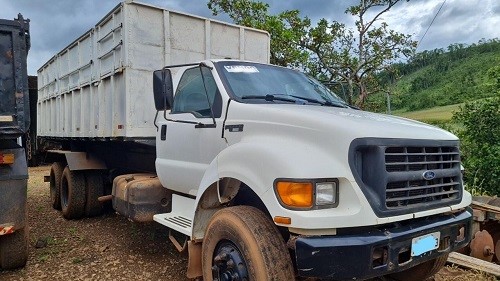 caminhao-ford-f16000-leilao-renovaçao-frota