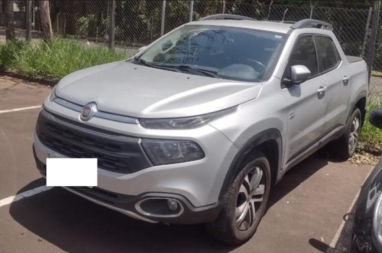 fiat-toro-4x4-diesel-leilao-caminhonetes