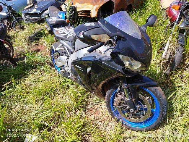 honda-cbr1000-rr-leilao-veiculos-aprendido-policia-federal 