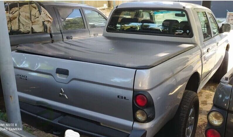 l200-4x4-leilao-viaturas-policia-federal