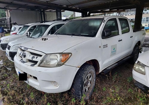 toyota-hilux-4x4-leilao-caminhonetes-eletrobras