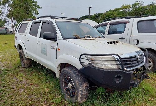 toyota-hilux-4x4-leilao-caminhonetes-eletrobras