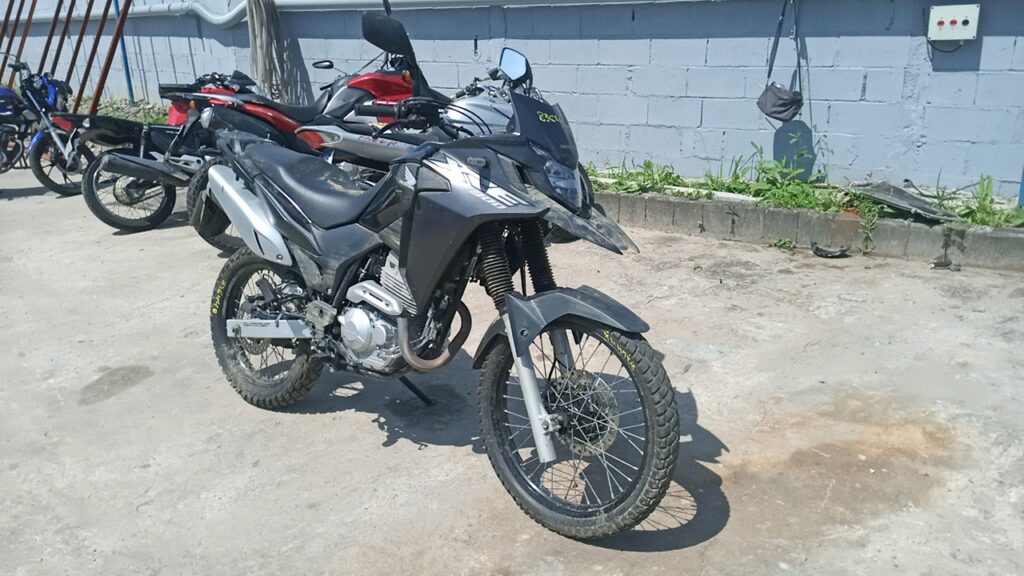 honda-xre-leilao-motos