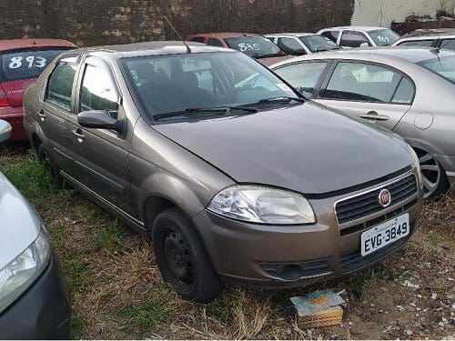 fiat-siena-leilao-carro-detra