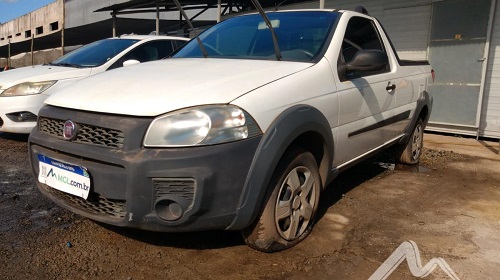 fiat-strada-leilao-aprendidos-oportunidade-policia