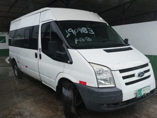 ford-transit-leilão-força-aerea-brasileira