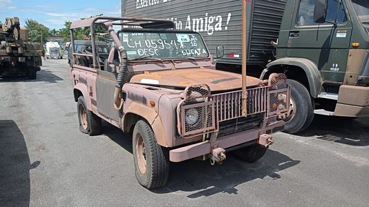 land-rover-defender-90-leiao-exercito-brasileiro