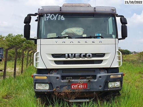 IVECO-TRAKKER-LEILÃO-DESCOMPLICADO-OPORTUNIDADE-SENAD-APREENDIDO-POLICIA-FEDERAL