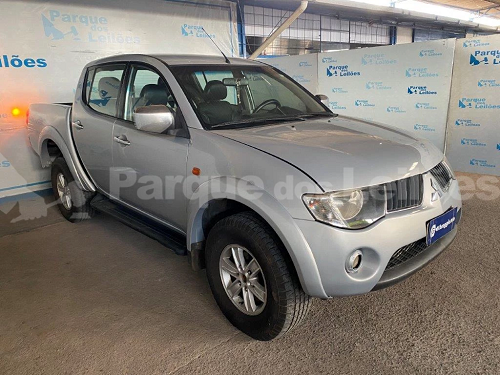 l200-triton-leilao-caminhonetes-retomadas-financiamento