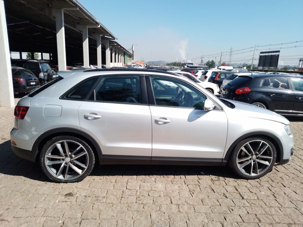 audi-q3-leilão-veiculos-retomados -finaciamento