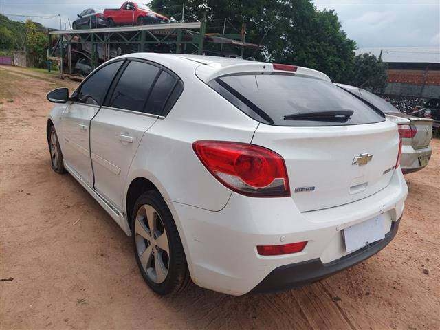 cruze-lt-leilao-descomplicado-caminhonetes-receita-federal-carros-oportunidade-dinheiro-investir