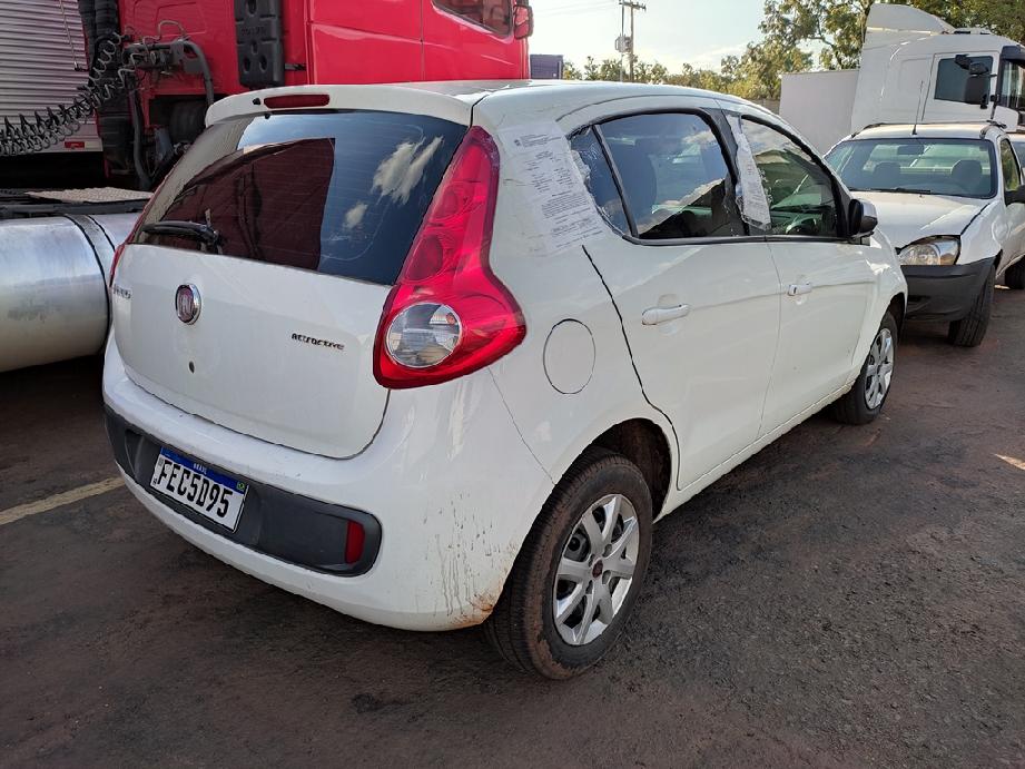 fiat-palio-atracttiv-leilao-descomplicado-oportunidade-dinheiro-investir-carros-passeio-sedan-investimento