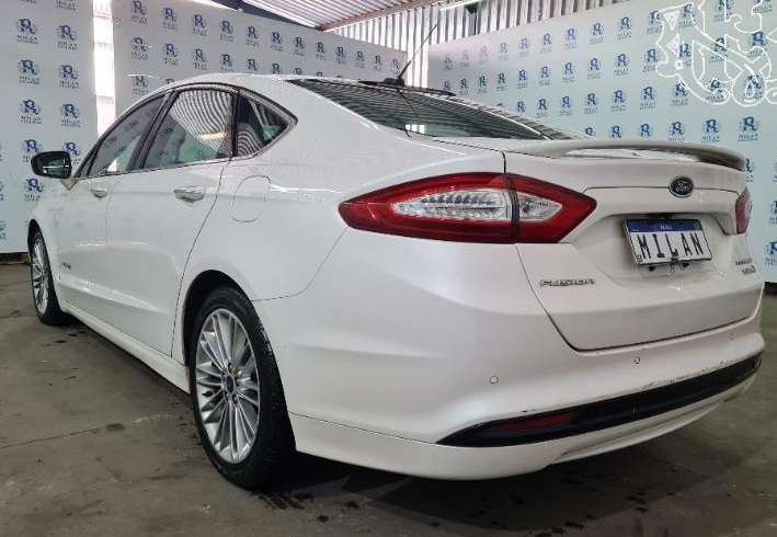 fusion-leilao-veiculos-montadora-ford