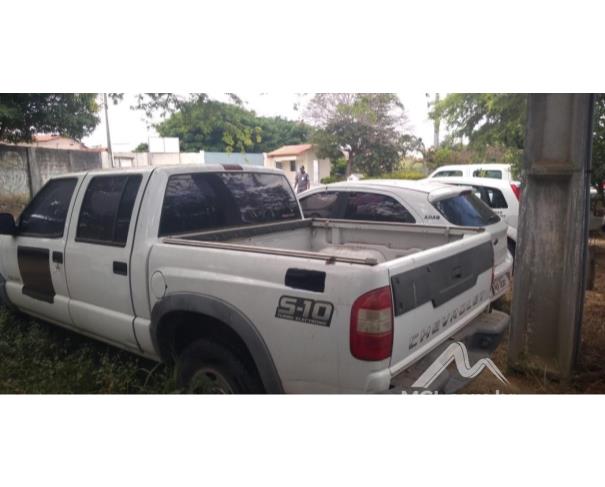 gm-s10-colina-2010-leilao-oportunidade-investimento-caminhonete