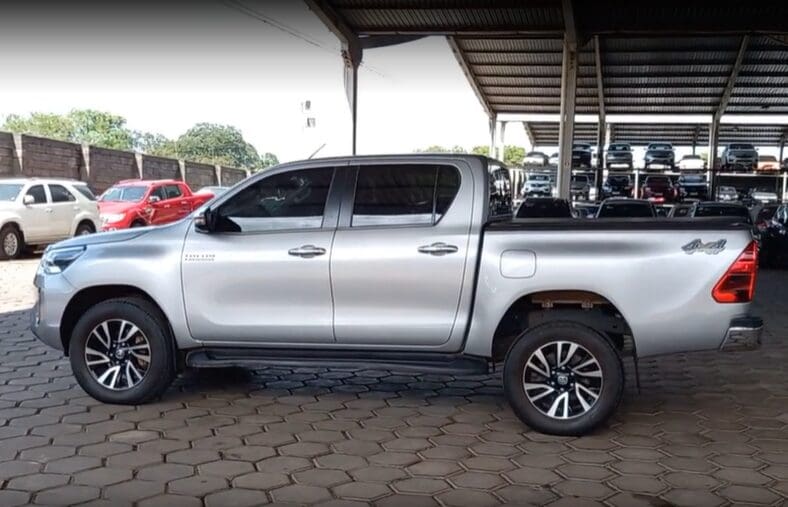 hilux-veiculos-retomados-finaciamento