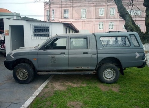 mitsubishi-l200-furgão-leilão-descomplicado-oportunidade-emgepron-joão-emilio