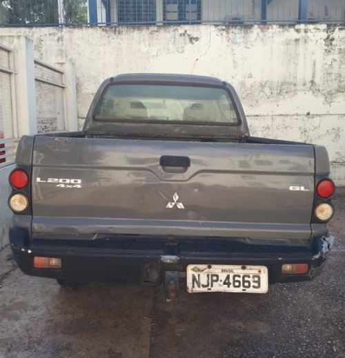 mitsubishi-l200-picape-leilão-descomplicado-oportunidade-emgepron-joão-emilio