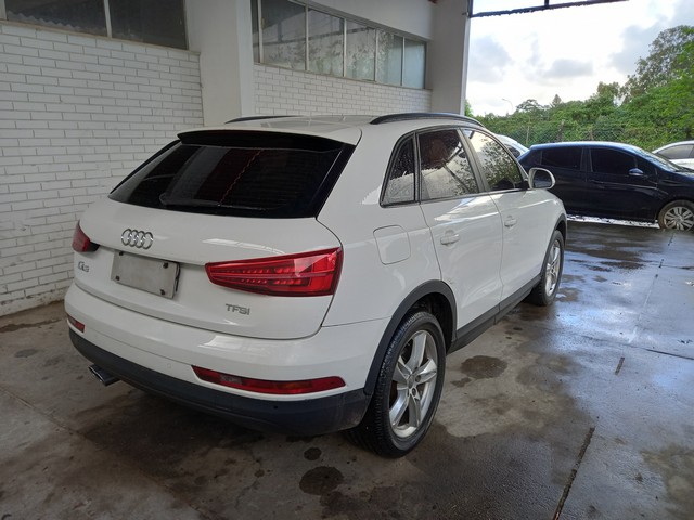 audi-q3-leilao-veiculos-retomados-finaciamento