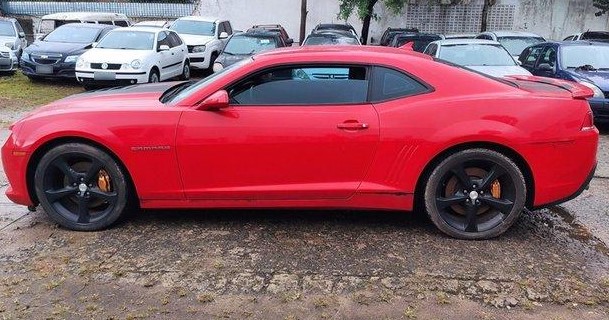 chevrolet-camaro-carro-luxo-leilão-descomplicado-oportunidade-preço-baixo-investir