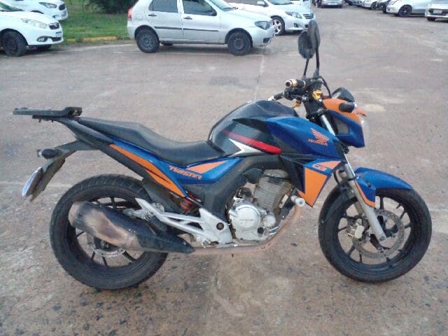 cb-250-leilão-descomplicado-oportunidade-investimento-motos-carros-caminhonetes