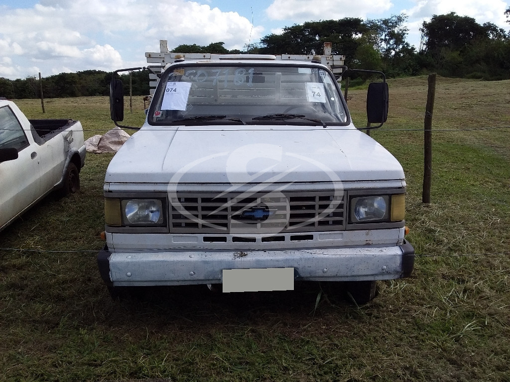 chevrolet-d40-leilão-descomplicado-carros-caminhonetes-oportunidade-investir