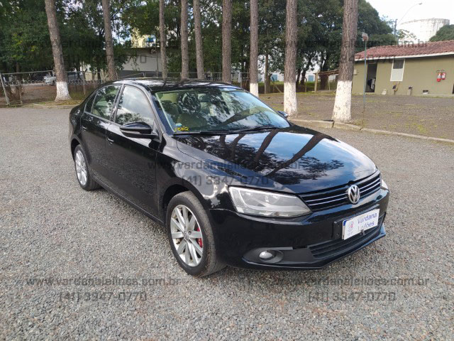 volkswagen-jetta-leilão-descomplicado-carros-motos-caminhonetes