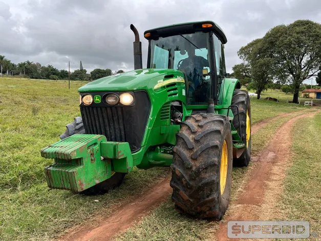 john-deere-leilão-descomplicado-carros-caminhonetes-motos-investimento-oportunidade-agricola-colheitadeira-trator