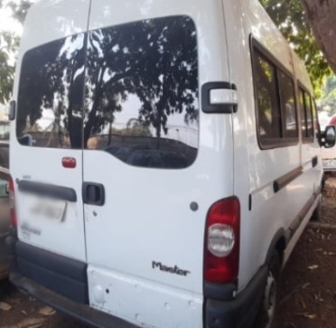 renault-master-bus16-leilão-descomplicado-oportunidade-investimento-polícia-viatura-caminhonetes-carros