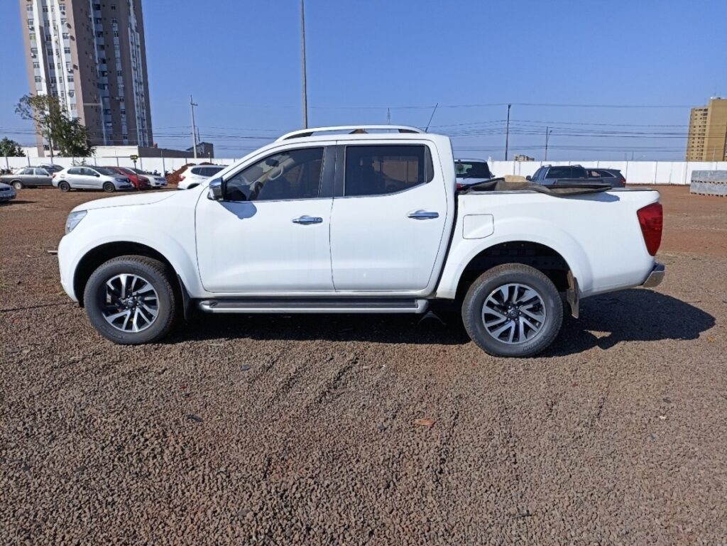 nissan-frontier-moto-carros-caminhonetes-leilão-descomplicado-oportunidade-investimento-dinheiro-valores-baixos