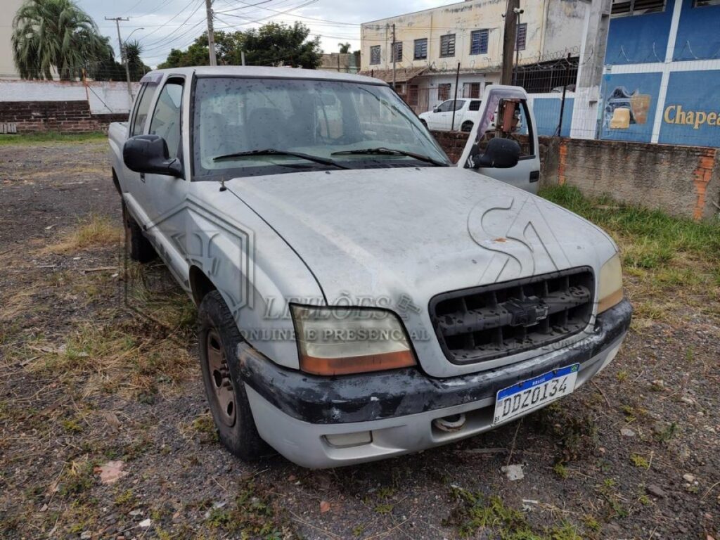 chevrolet-s10-carros-motos-leilão-descomplicado-oportunidade-investimento-dinheiro