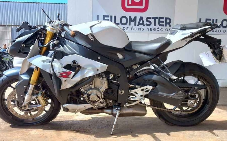 s1000r-leilão-descomplicado-oportunidade-investimento-carros-motos-caminhonetes