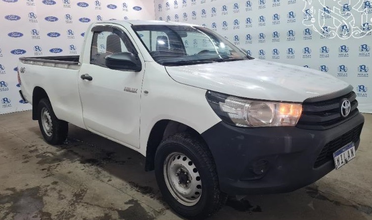 hilux-cabine-simplies-leilao-veiculos-retomados-finaciamento