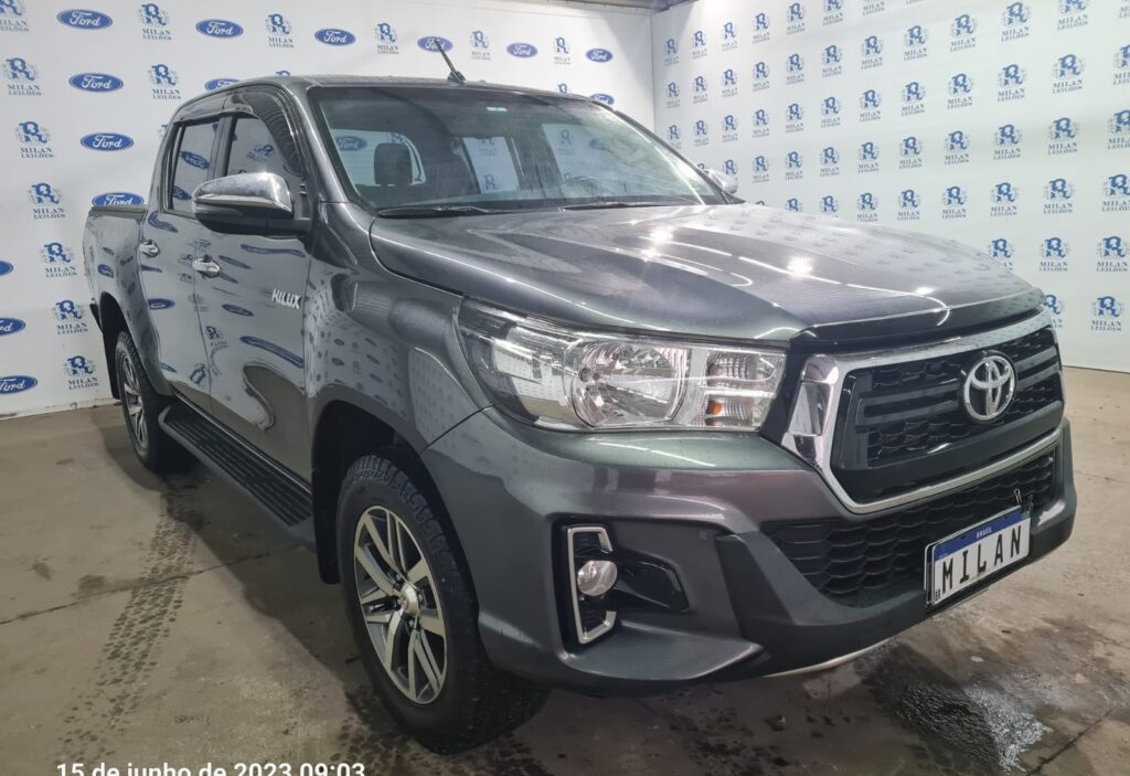 hilux-4x4-seminovos-leilao-banco-toyota