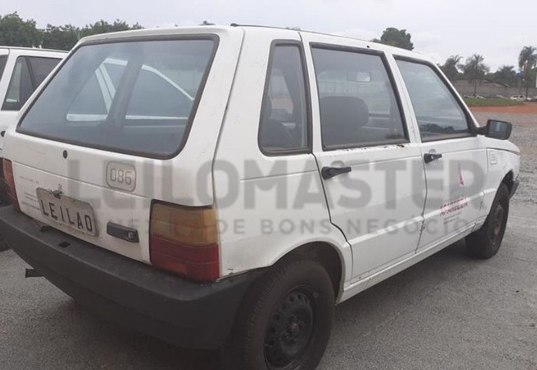 fiat-uno-mille-leilão-descomplicado-oportunidade-investimento-carros-motos-caminhonetes