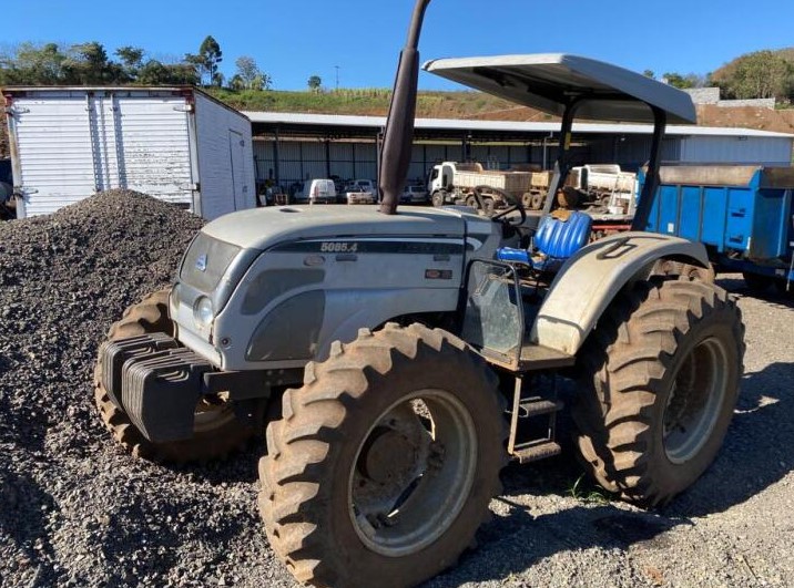 trator-agrale-leilao-descomplicado-van-caminhao-carros-oportunidade-investimento