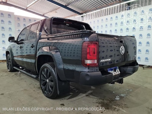 volkswagen-amarok-oportunidade-leilão-descomplicado-milan-leilões-investimento-carro-caminhonete-veículos