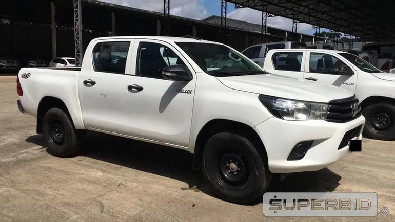 toyota-hilux-leilão-descomplicado-oportunidade-investimento-caminhonetes