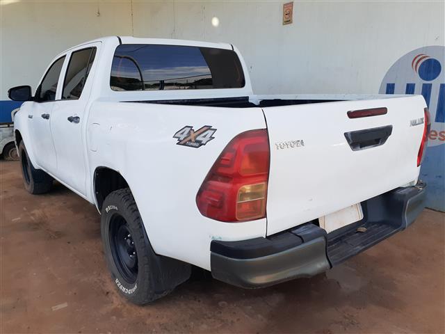 toyota-hilux-leilão-descomplicado-investimento-oportunidade-caminhonetes-carros-seminovos